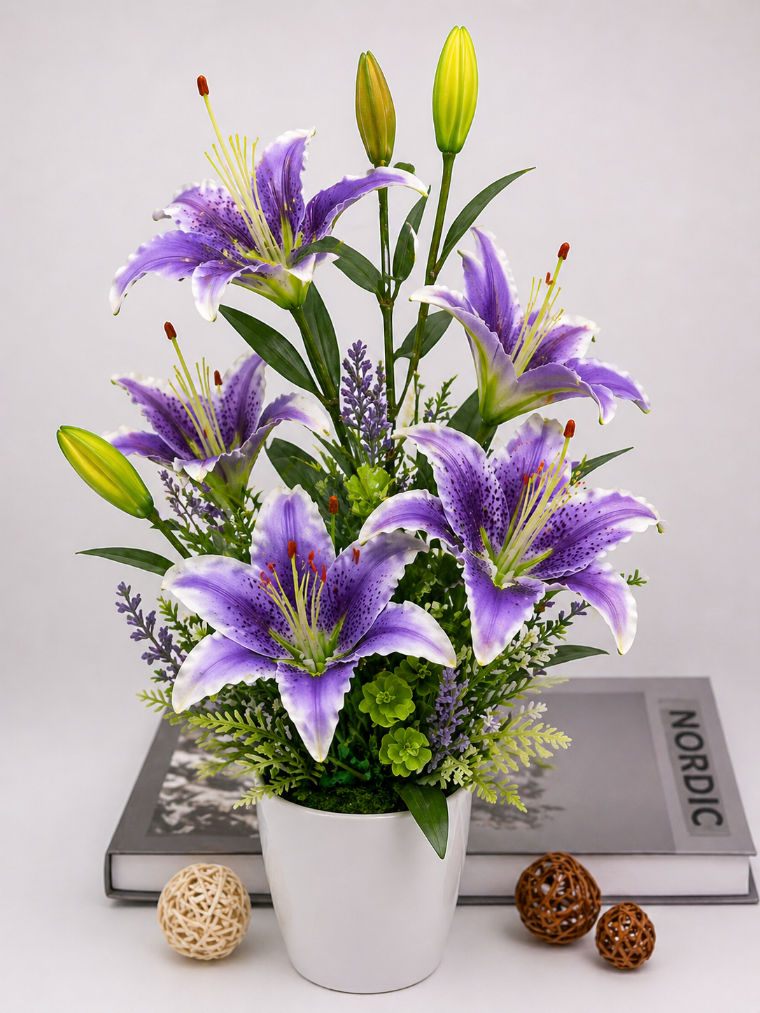 Artificial flower